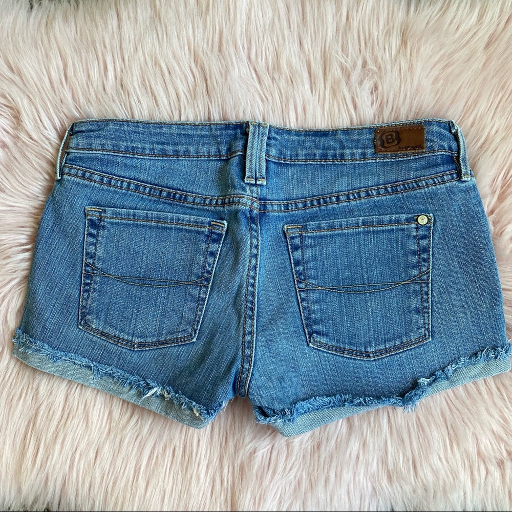 Bullhead jean shorts
